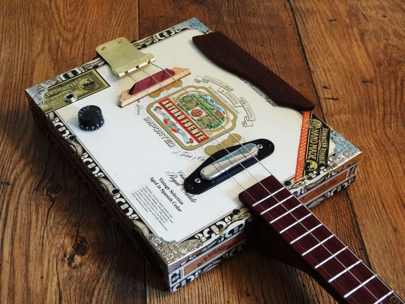 Cigar Box Guitar