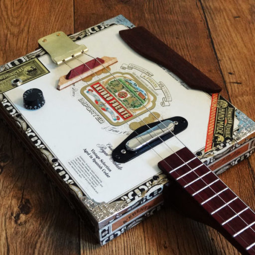 acheter sa cigar box guitar en france, luthier fabricant en france CIGAR BOX GUITAR FRANCE