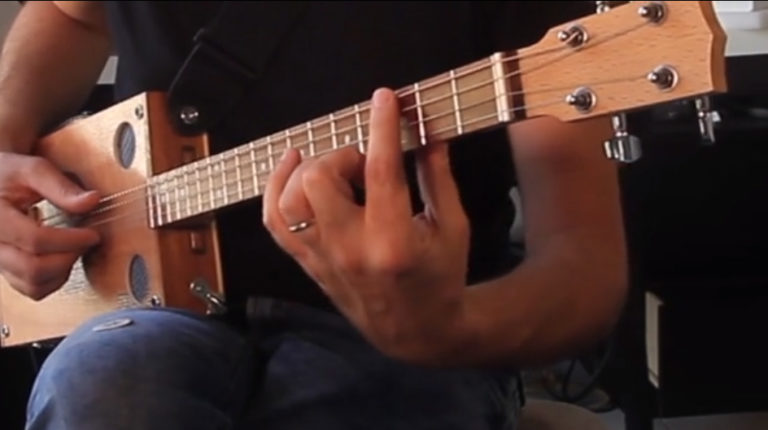 cigar box guitar
