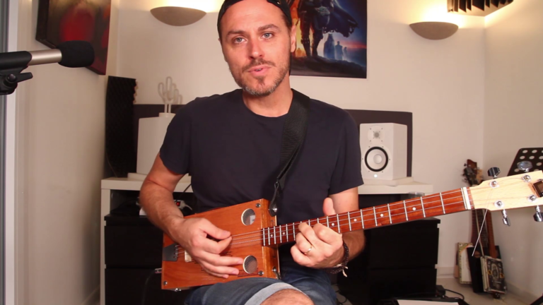apprendre la cigar box guitare