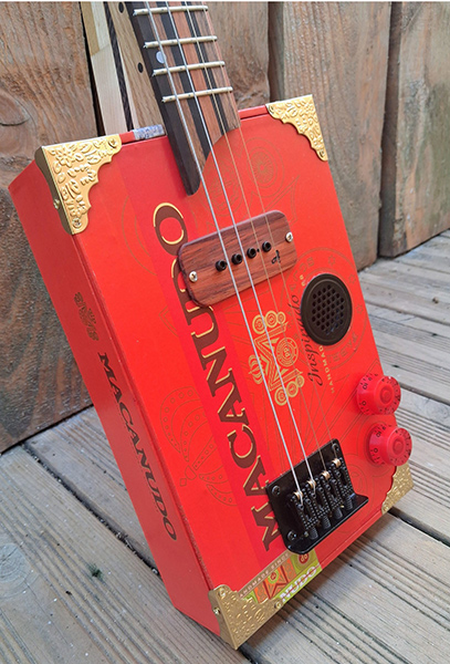 guitar cigar box 4 cordes- cigar box guitar club